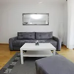 Lila